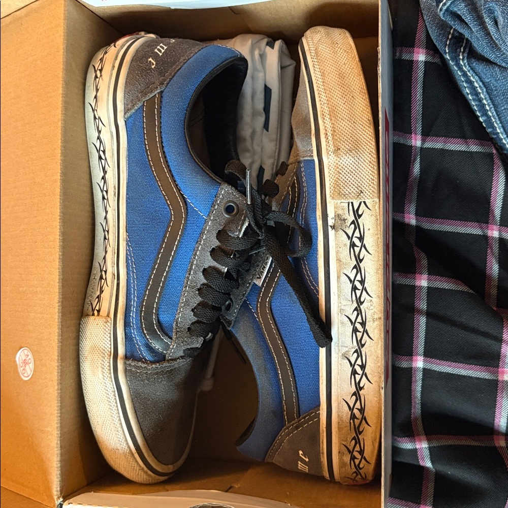 Supreme Blue and Black Athletic Shoes